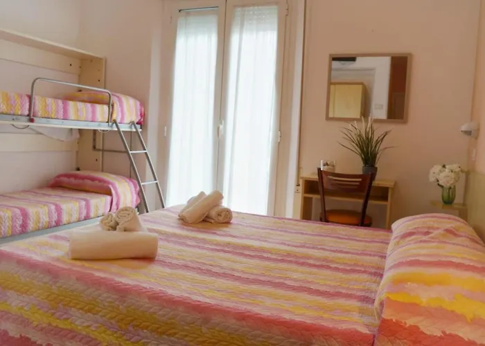 Malibu Hotel 2*