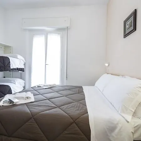 Hotel Malibu Mare 2*